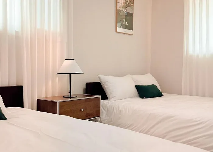 Dongdaemun Hans Dongdaemun 15mins, Seongsu 10mins, Korea Kyunghee Hanyang University, Private 2 Room, Subway Station 10mins Appartement *